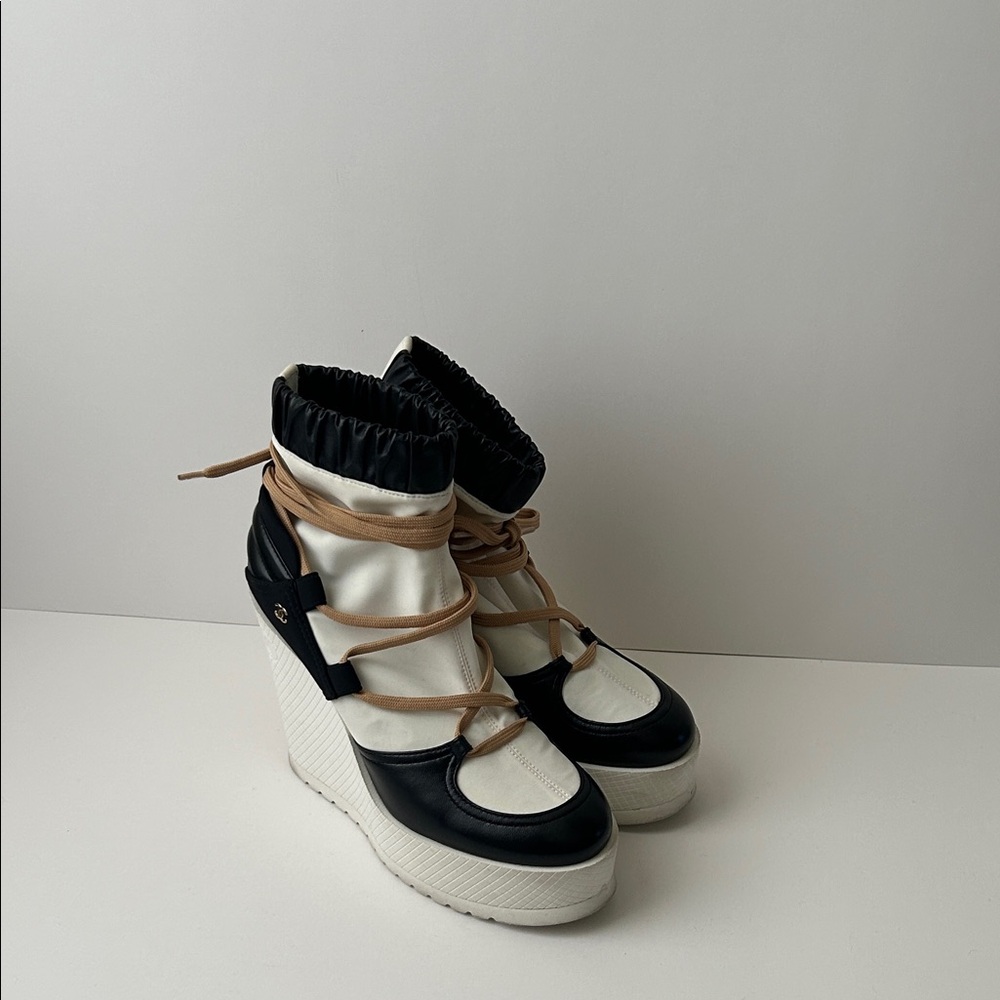 CHANEL Black and Cream Wedge Sneakers - Picture 3 of 5